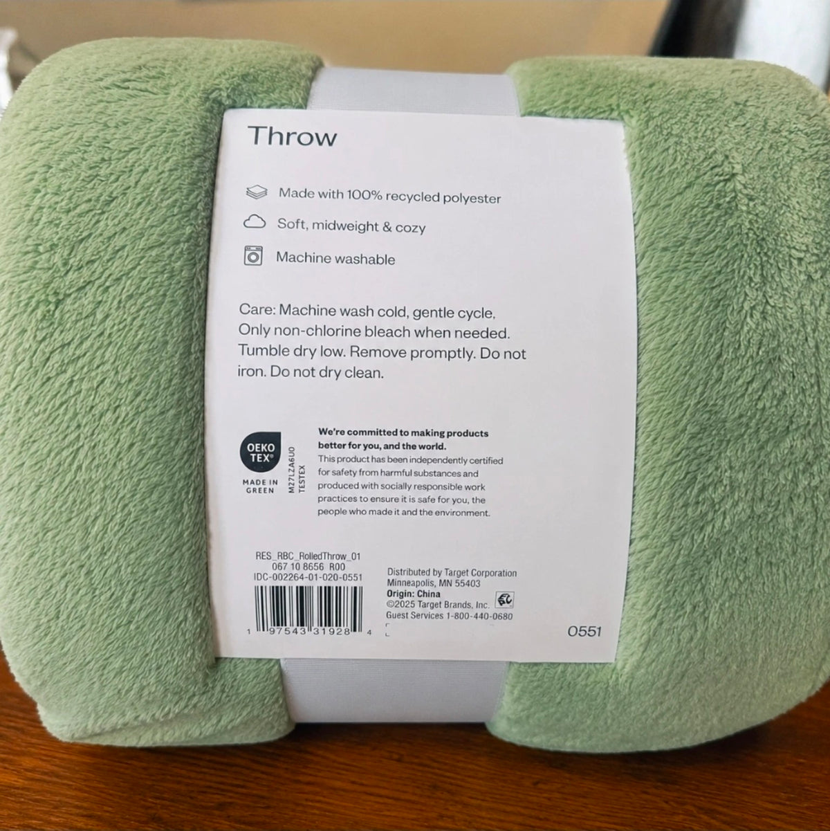 Room Essentials green plush throw, 50 by 60 inches; sold as a case of eight