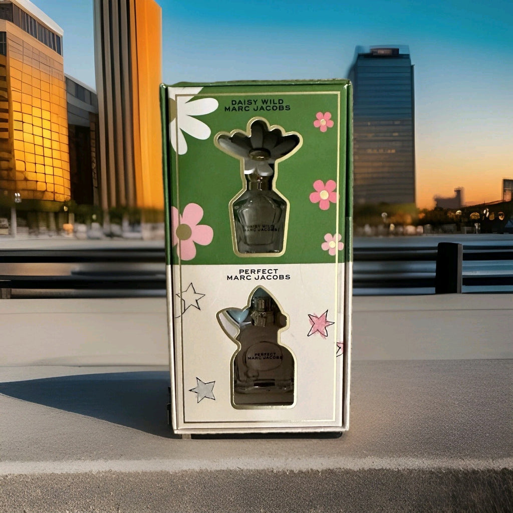 Marc Jacobs Perfect and Daisy Wild Eau de Parfum 2-Piece Mini Gift Set, New0