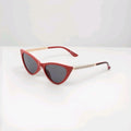 Betsey Johnson Sunglasses Cat Eye Tortoise Shell Like Frames Oversize Red Shades0