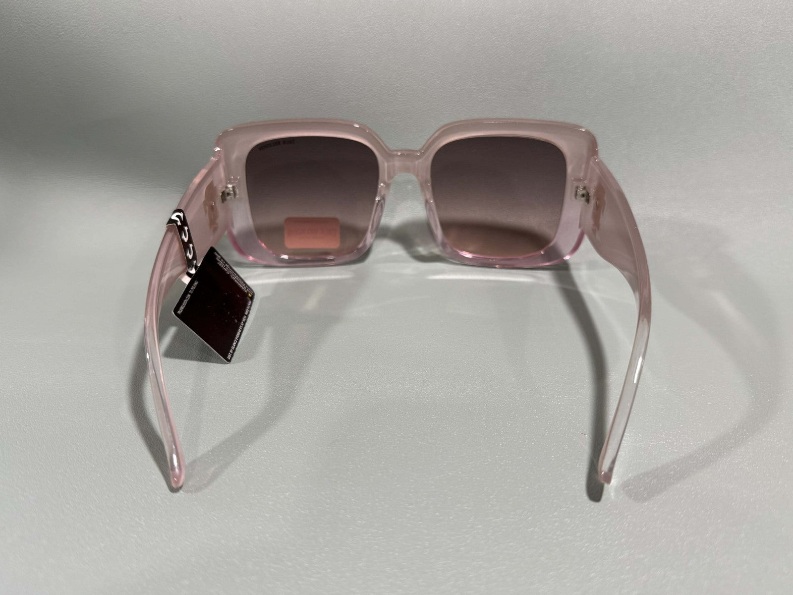 New Original TRUE RELIGION Square Sunglasses Tinted / Gold Accent TR564042