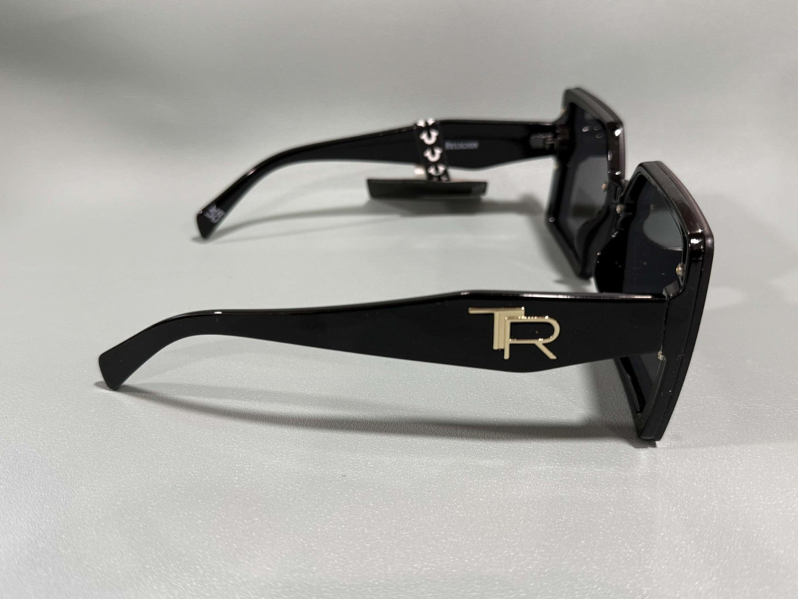 New Original TRUE RELIGION Square Sunglasses Mirrored Black TR TR57233 NWT 90's3