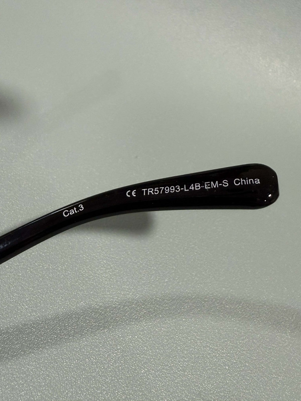 New Original TRUE RELIGION Square Sunglasses Mirrored Black TR579934
