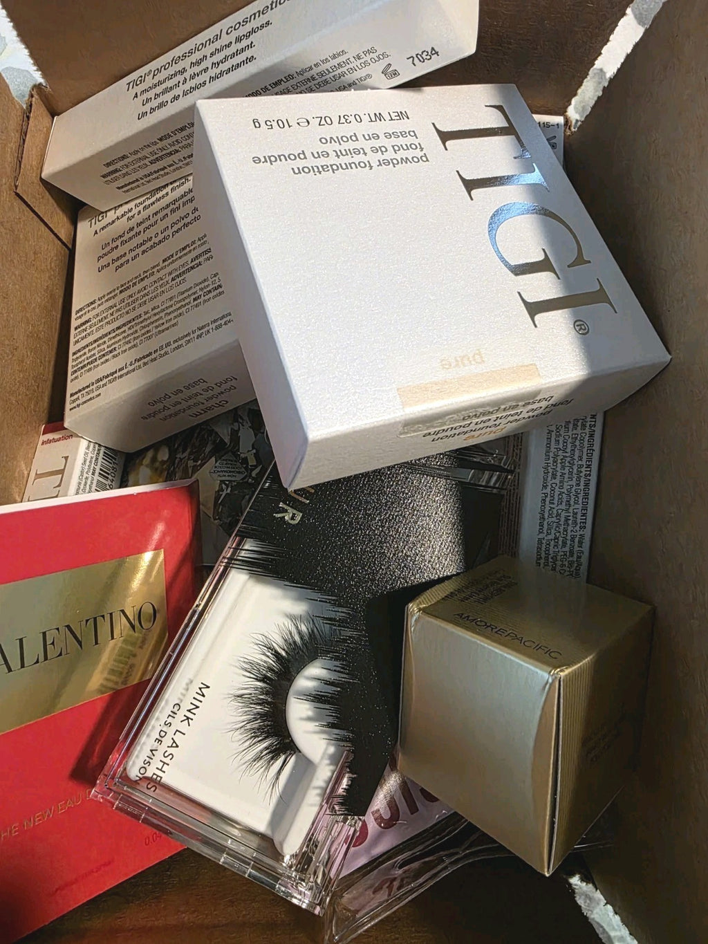 $300 Retail Value Mixed Lot Box!  Beauty Makeup  Skin Care  Cosmetics Lot 1
