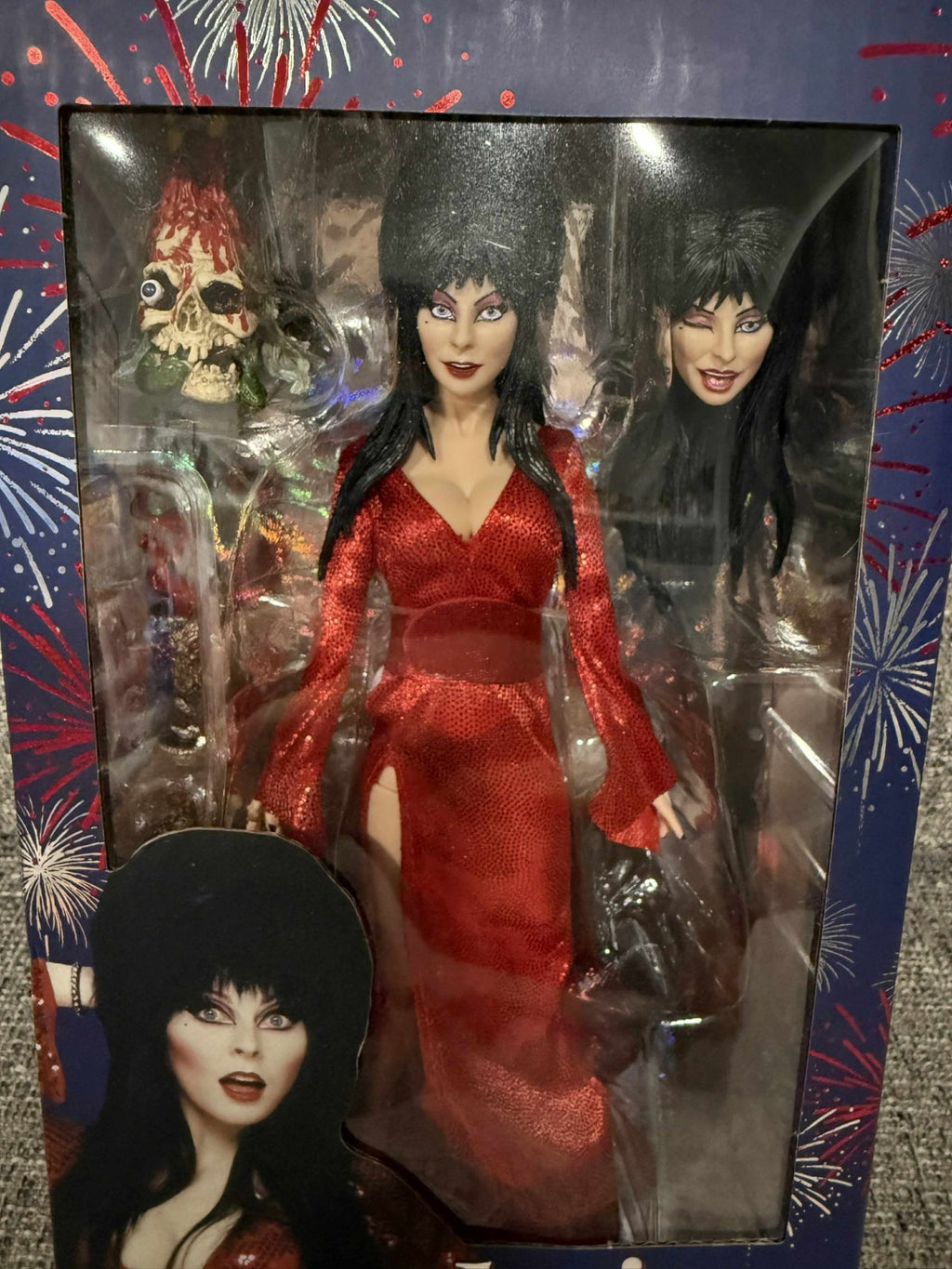 Neca Elvira Mistress of the Dark 8" Figure Red Fright Boo Cassandra Peterson New1