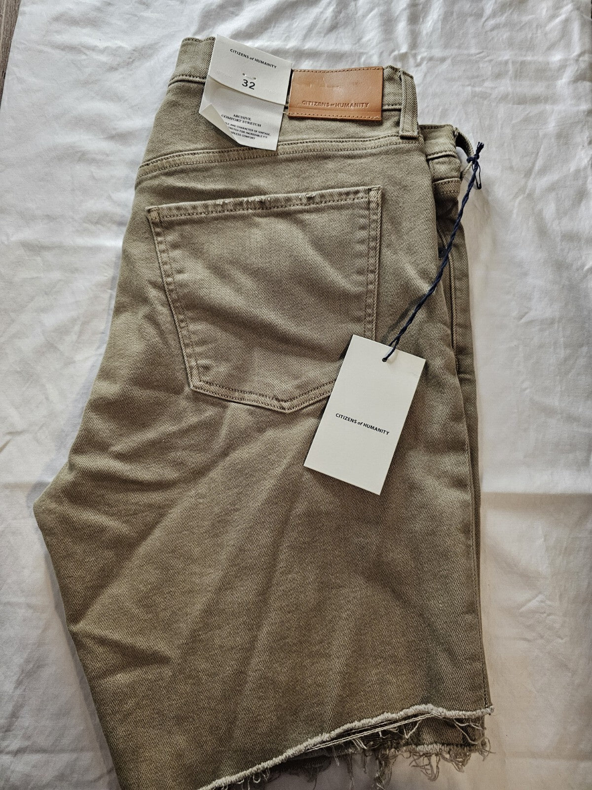 NWT Citizens Of Humanity The Adler Shorts Men's 32 Storm Distressed SHORT 3