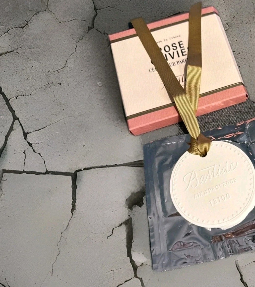 Anthropologie Bastide Rose Olivier Scented Ceramic Stone Boxed Gift  France 2
