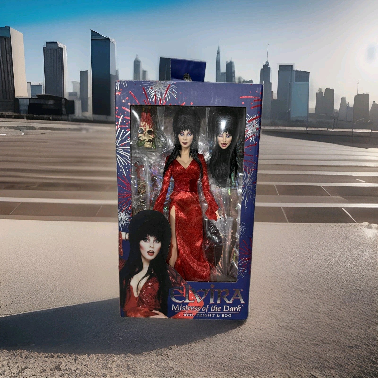 Neca Elvira Mistress of the Dark 8" Figure Red Fright Boo Cassandra Peterson New0