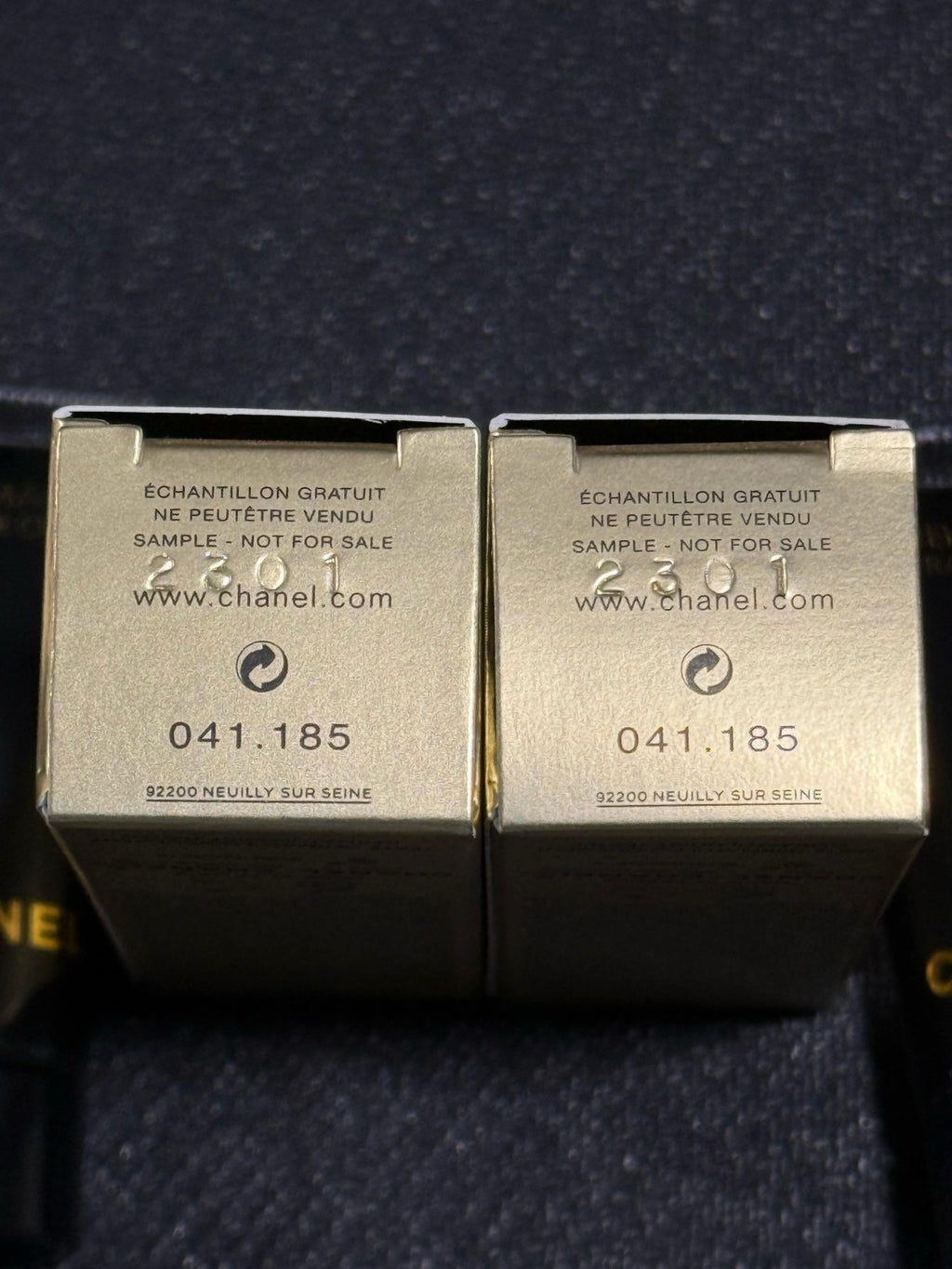 2 x Chanel Sublimage L'EXTRAIT DE CREME Ultimate Repair Cream 5ml / 0.17oz each4