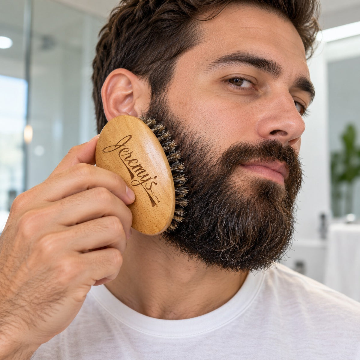 Jeremy's Razors Beard Brush Boar Bristles Oval Beechwood Grooming New Box0