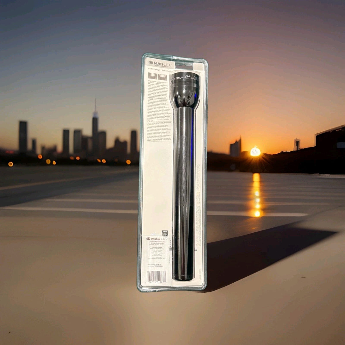 Maglite 4-Cell D Flashlight White Star Incandescent S4D016 Heavy Duty New1