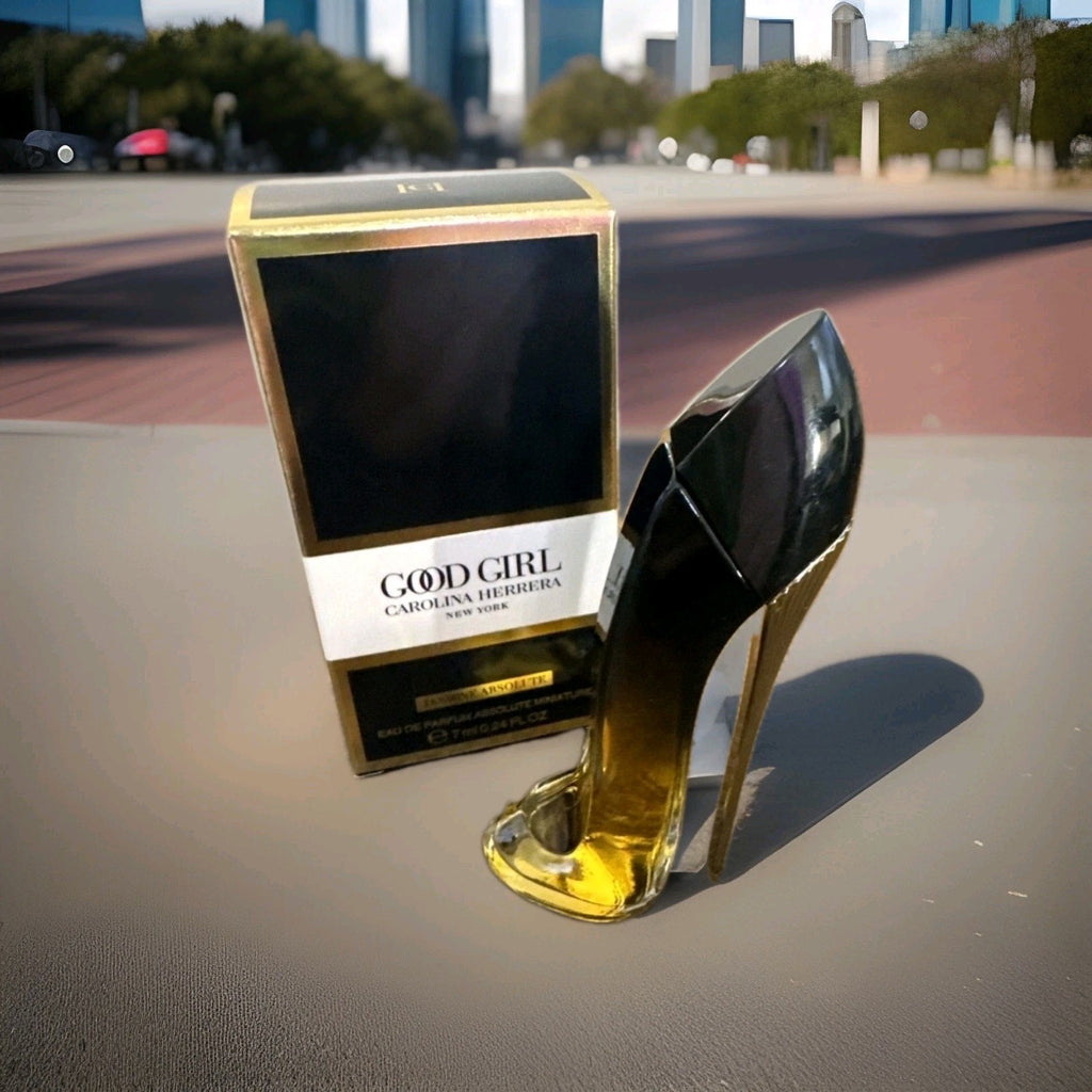2026 Carolina Herrera Good Girl Jasmine Absolute Women Splash Mini Size 7 ml0
