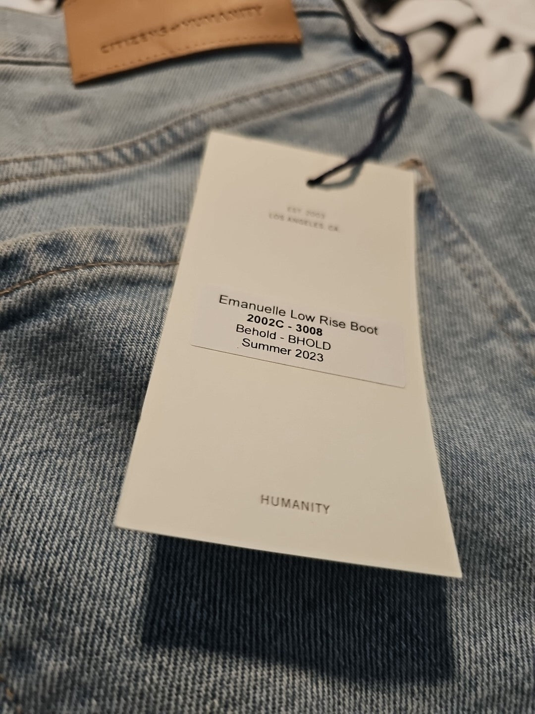 Citizens of Humanity Emanuelle Low Rise Boot Jeans 2002C-3008 Distressed Sz 273