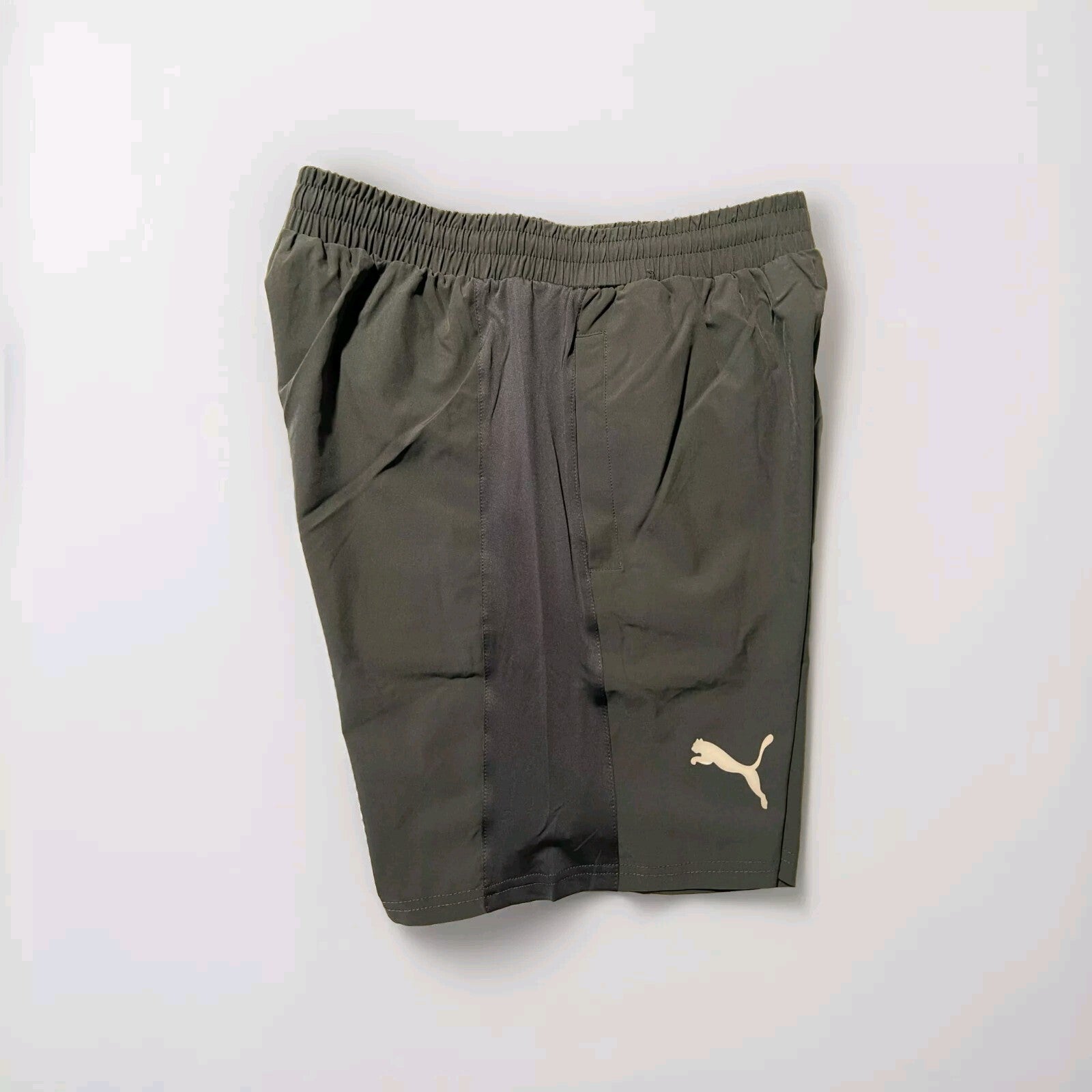 NWT Puma Flex Woven Shorts Mens Medium Gray Inner Spandex Liner PMA45011