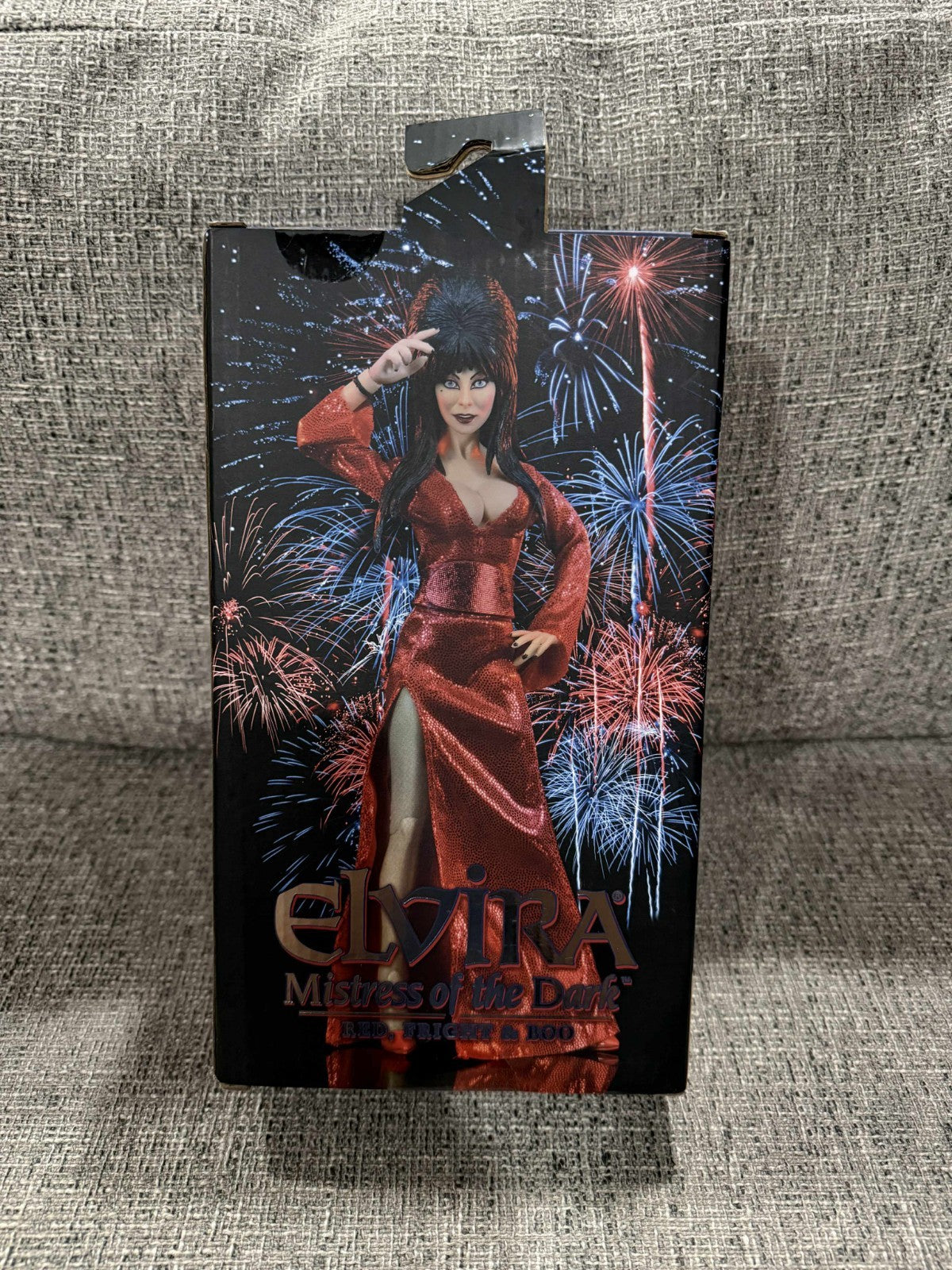 Neca Elvira Mistress of the Dark 8" Figure Red Fright Boo Cassandra Peterson New4