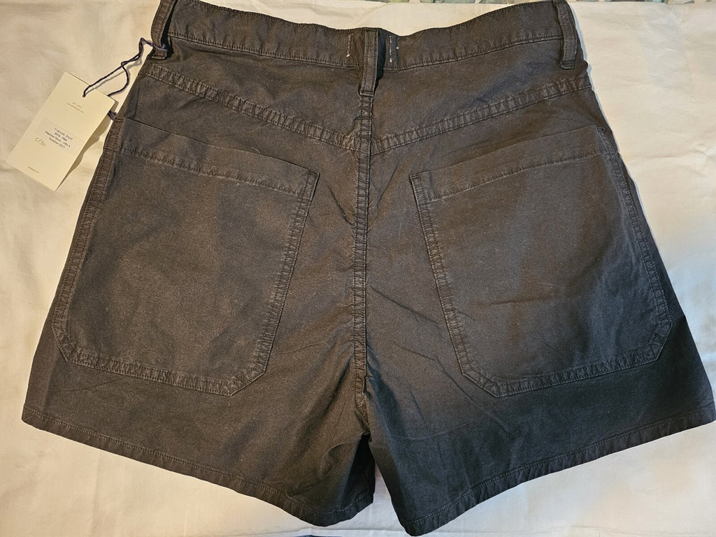 Citizens Of Humanity Frances High Rise Relaxed Short in Washed Black SZ 271