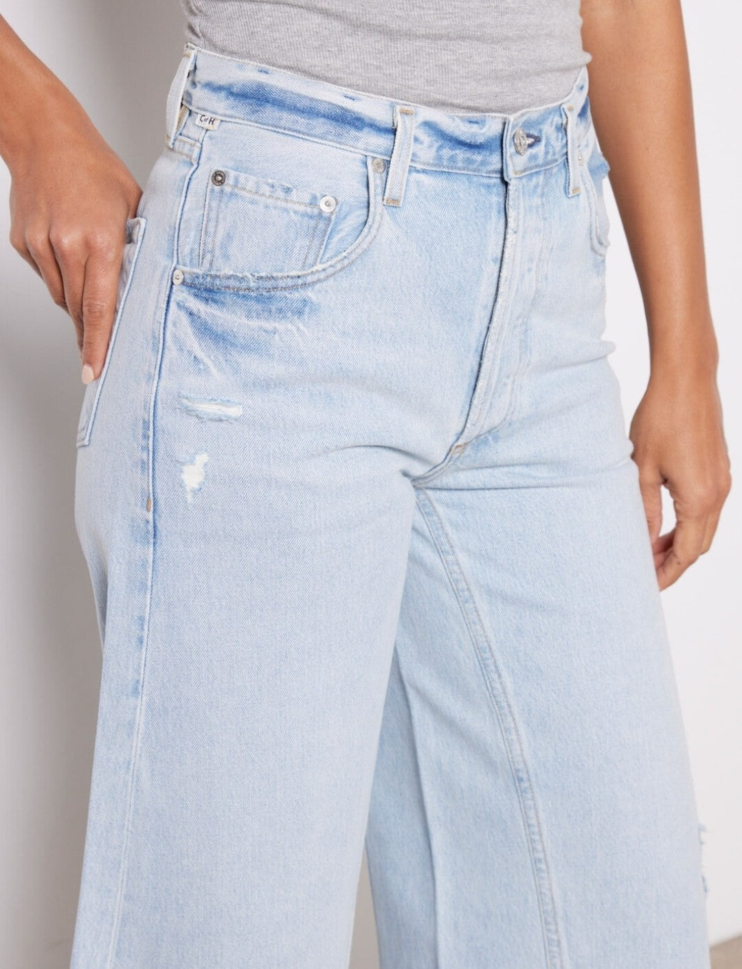 NWOT Citizens of Humanity Tessa High-Rise Culotte Jeans Glacier 27 W Defect * 1