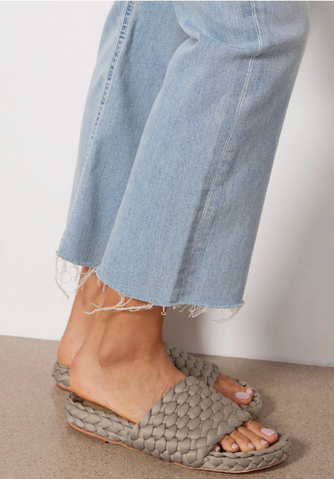 $228 Citizens Of Humanity Women Isola Cropped Boot-Cut Jeans Pants Size 29 Lyric4