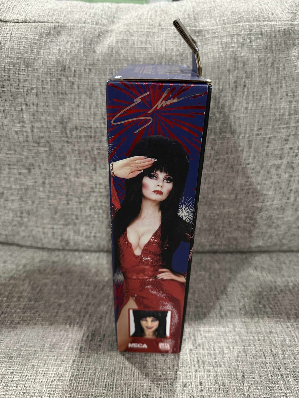 Neca Elvira Mistress of the Dark 8" Figure Red Fright Boo Cassandra Peterson New3