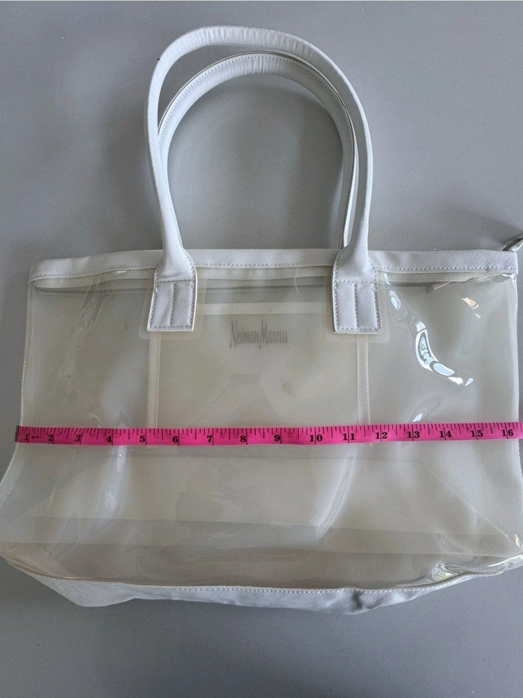 Neiman Marcus Clear PVC White Tote Bag With Zipper And Inner Pouch NEW5