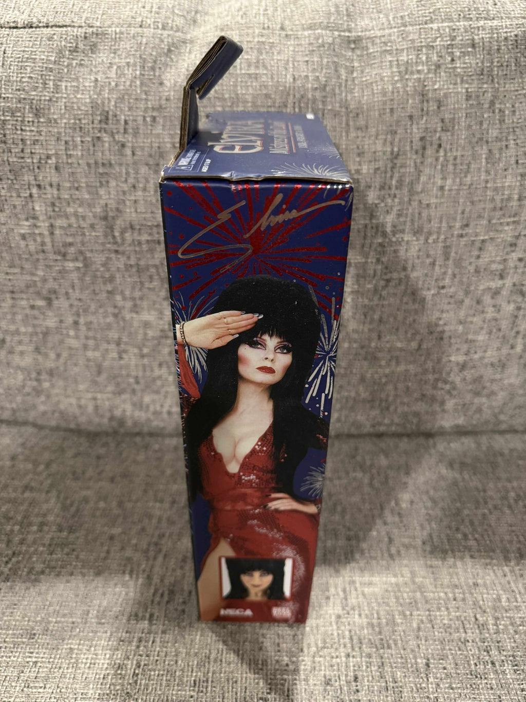 Neca Elvira Mistress of the Dark 8" Figure Red Fright Boo Cassandra Peterson New5