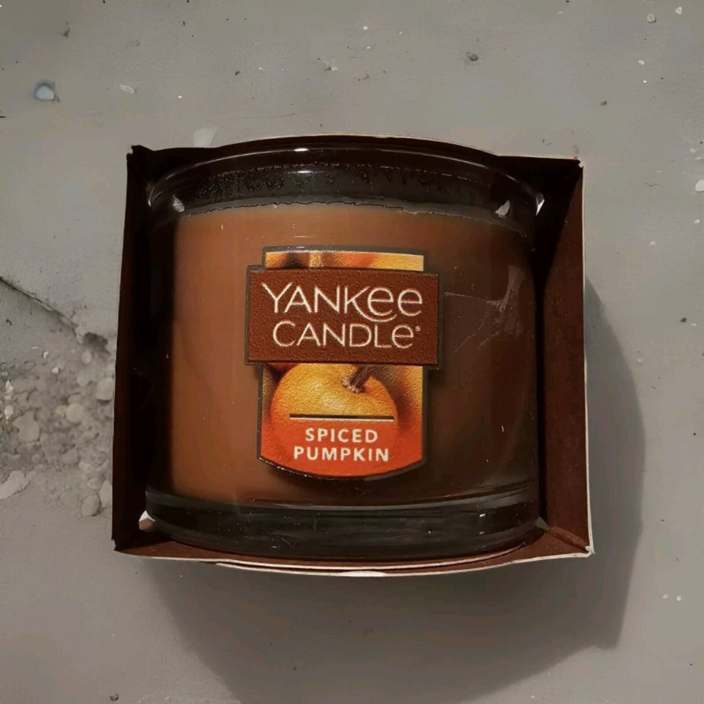 New Yankee Candle Spiced Pumpkin Small Candle 1.3 oz FREE SHIP Fall  Spice 0