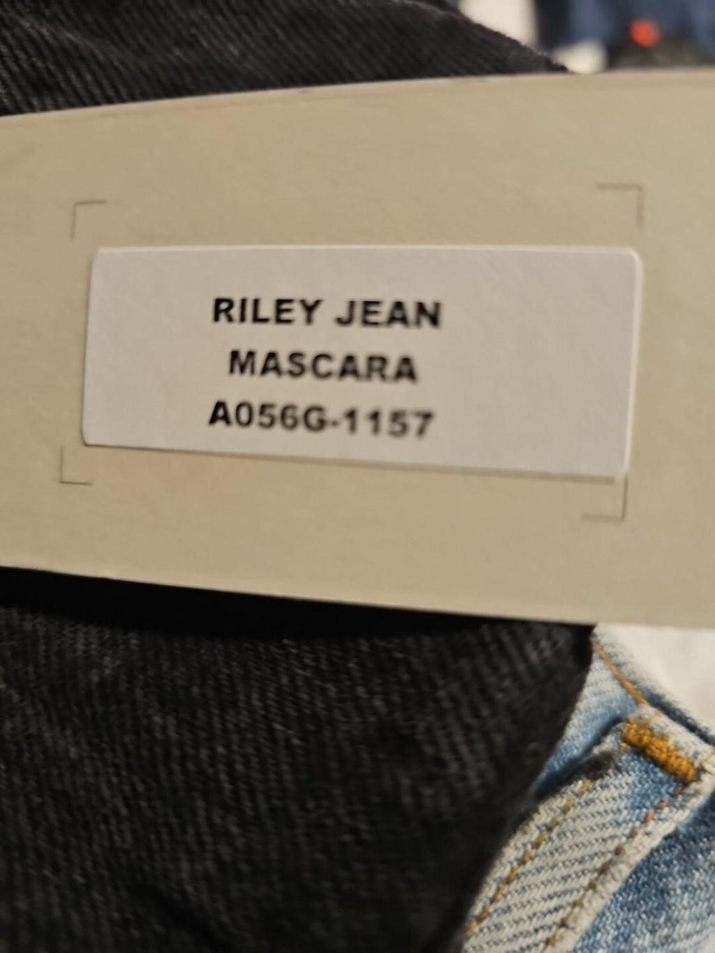 $ 198 AGOLDE Riley High Rise Straight Crop Jeans in Mascara Blk Sz 27 A056G-11574