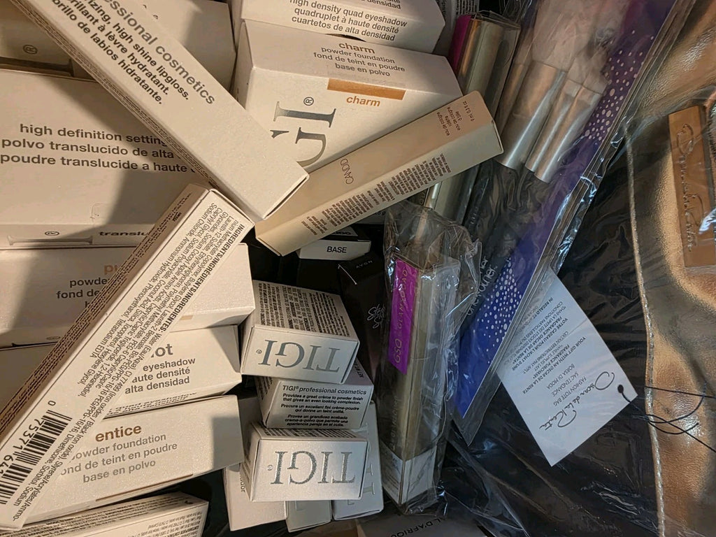 $1000 Retail Value Mixed Lot Box!  Beauty Makeup  Skin Care  Cosmetics Lot 0