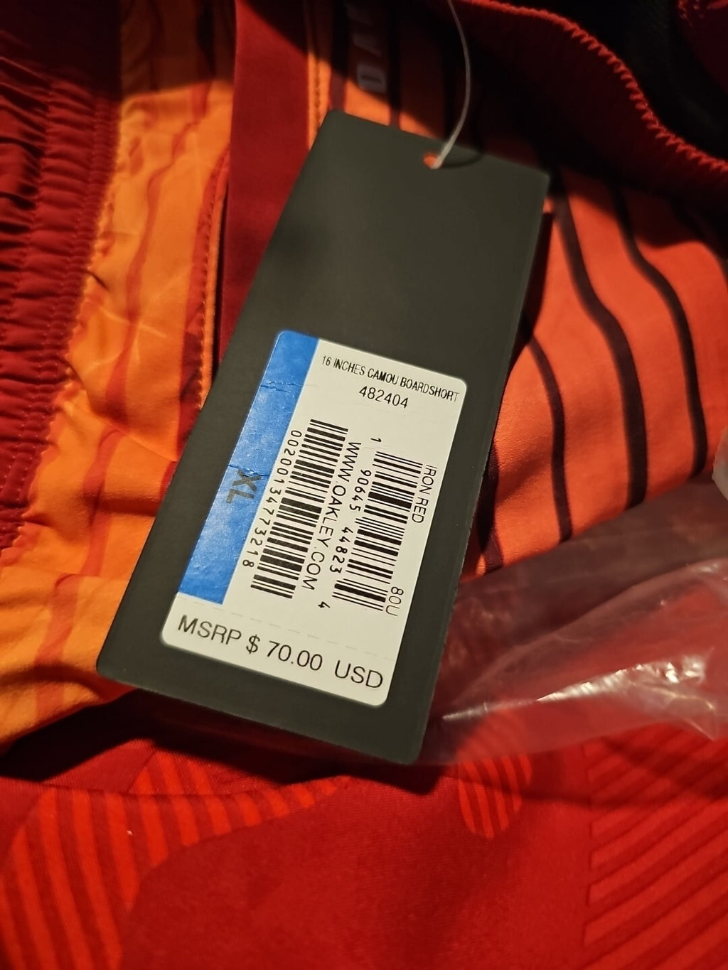 NWT Oakley Beach Stripped 16 Inch Boardshort Sz XL Iron Red2