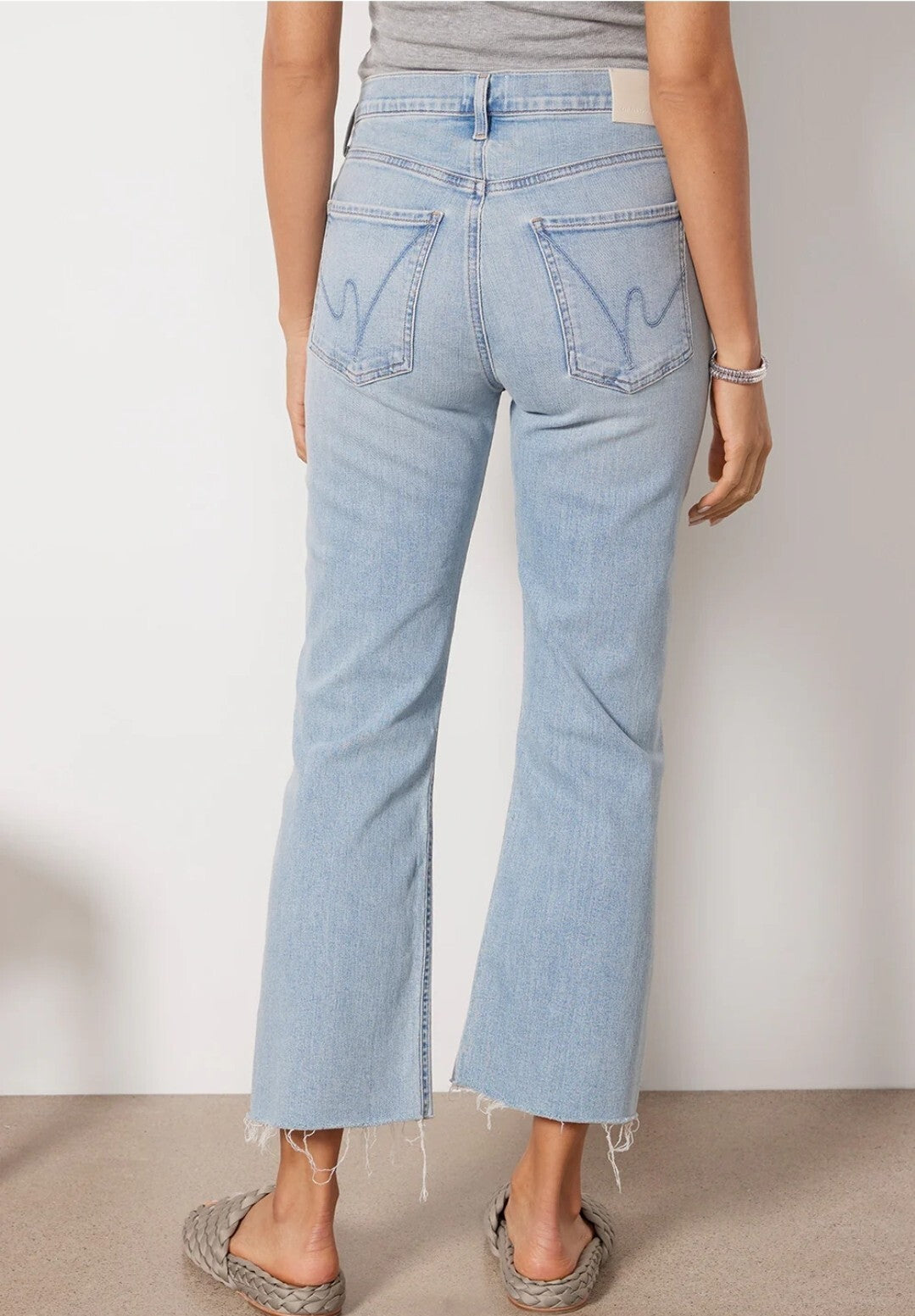 $228 Citizens Of Humanity Women Isola Cropped Boot-Cut Jeans Pants Size 29 Lyric2