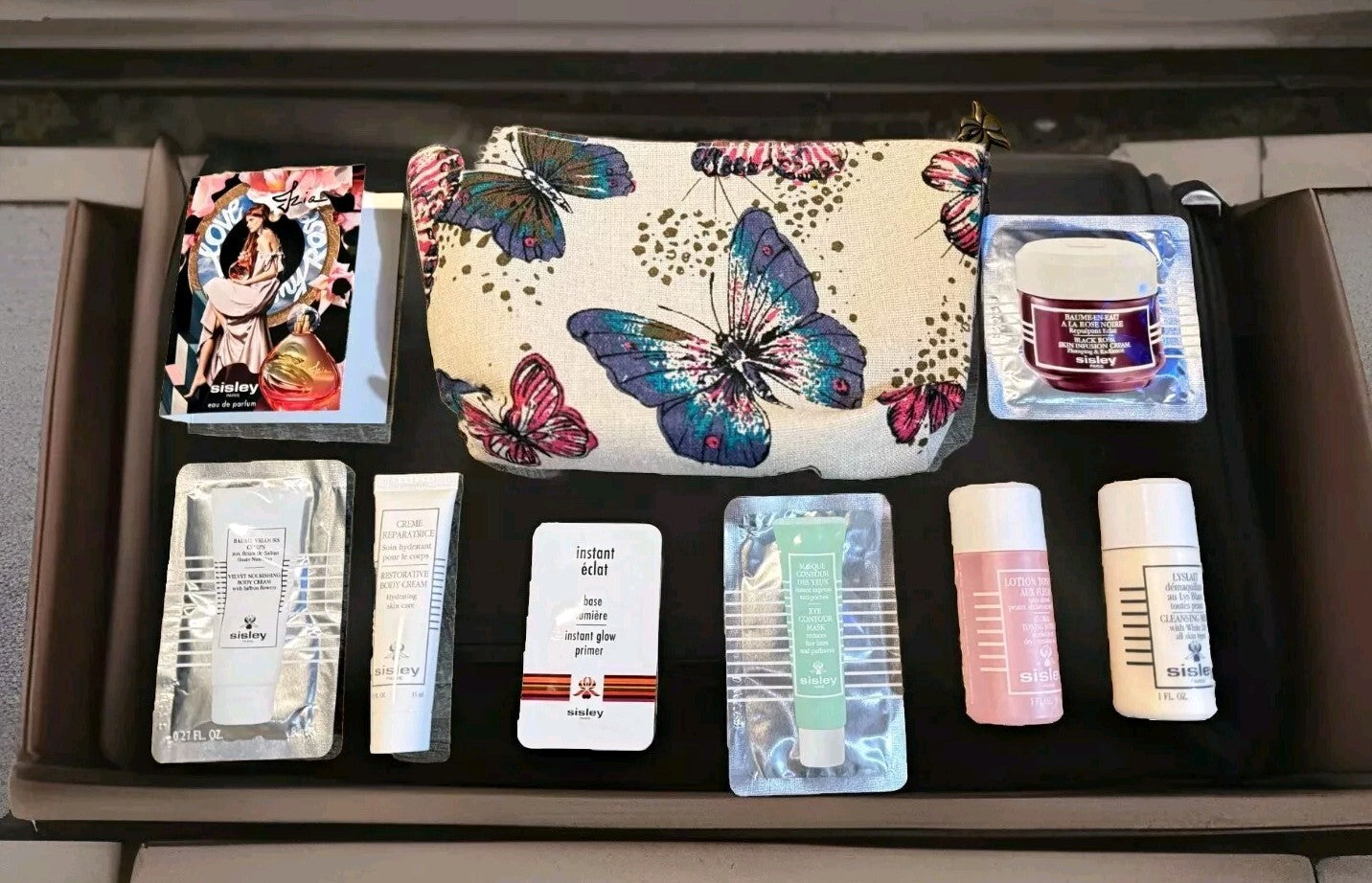 Sisley Paris 9 Piece Set Makeup Skincare Cosmetics Bag Gift Travel 0