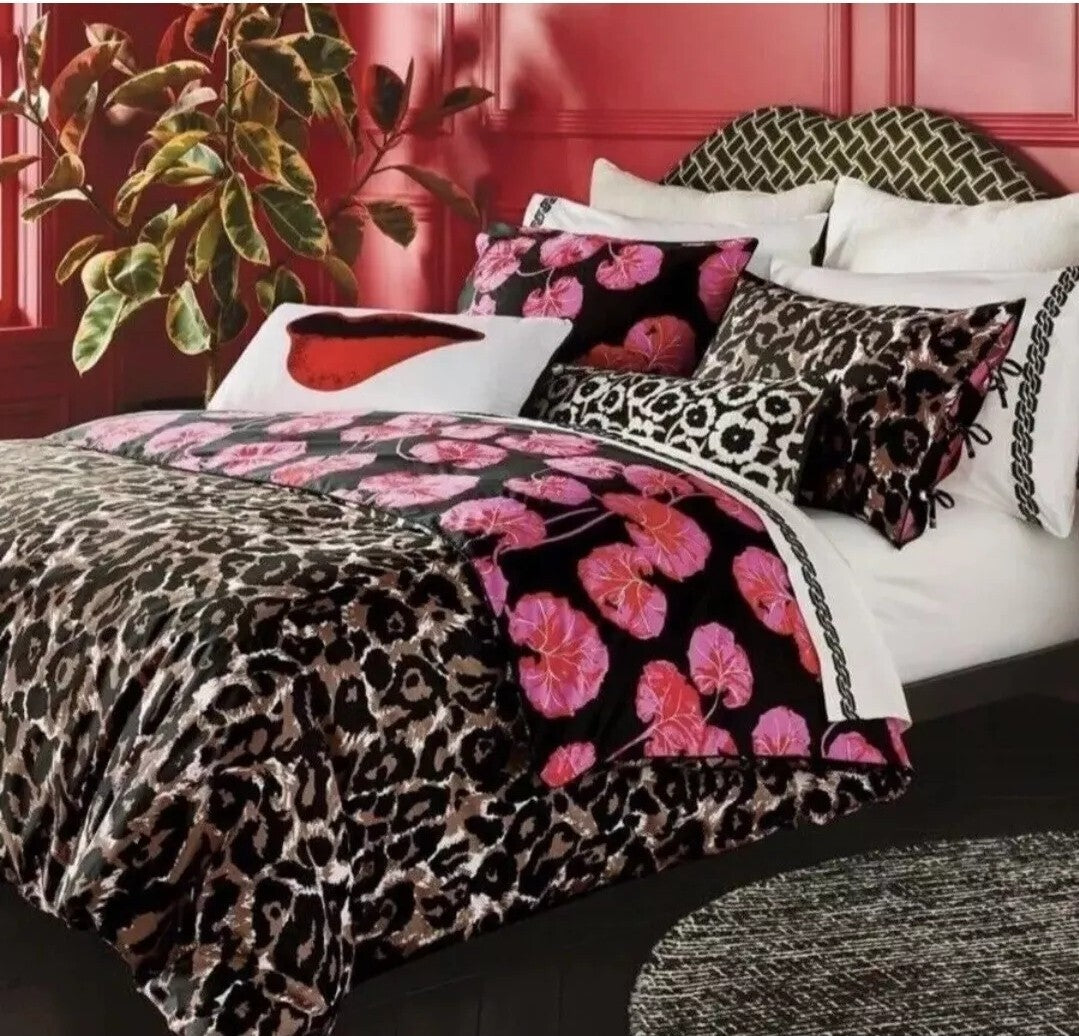 Diane Von Furstenberg DVF Duvet Cover 3 Piece Leopard/Geranium Leaf Full/Queen1