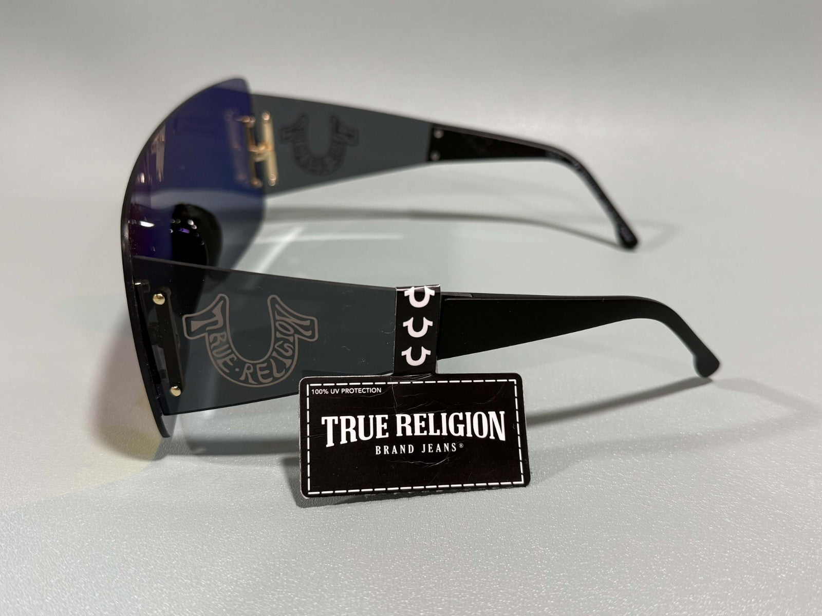 New Original TRUE RELIGION Square Sunglasses Mirrored Red TRM1870X1