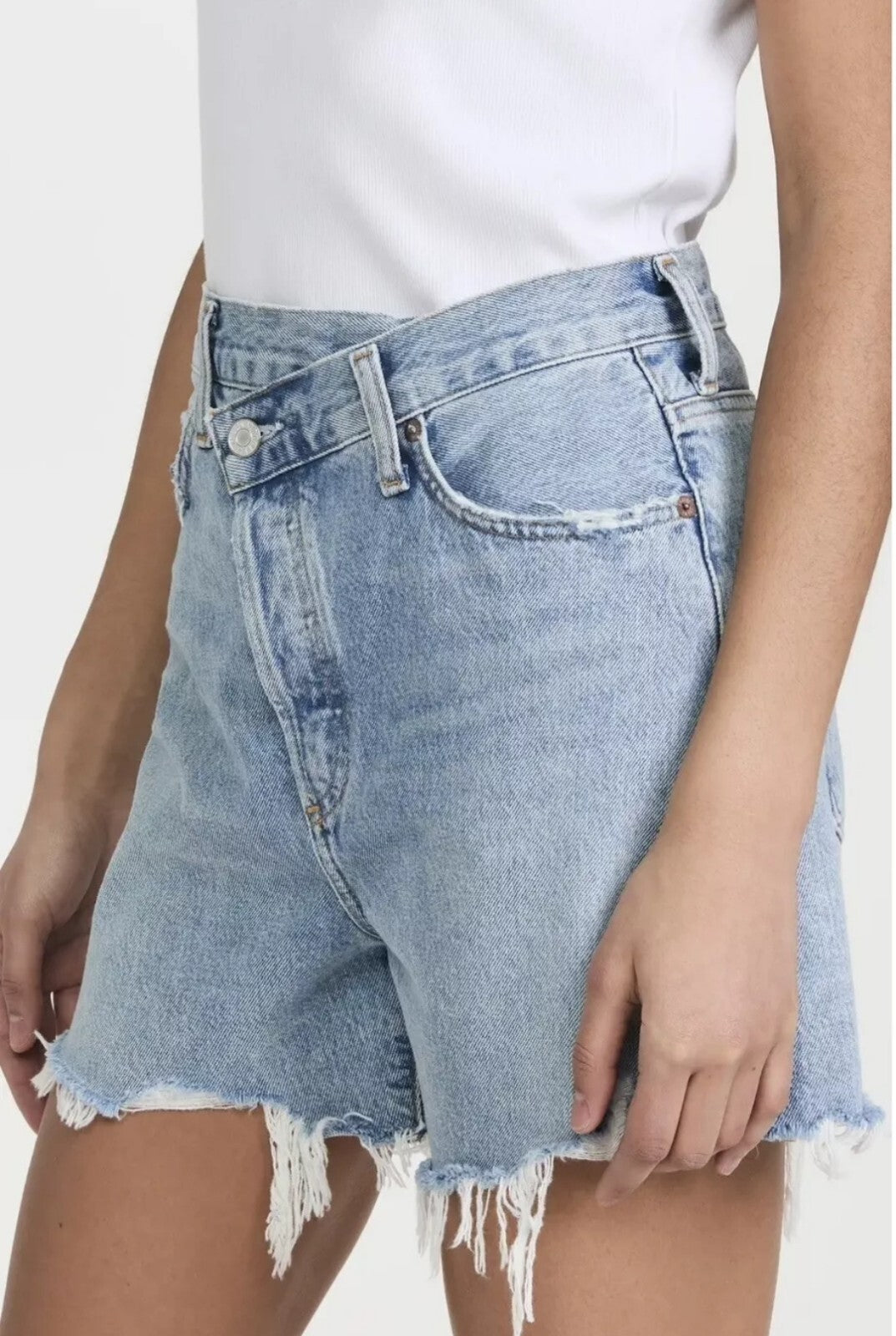 NWOT AGOLDE Criss Cross Denim Shorts Sz 27 $178 Vintage Denim Light 90s 90's1