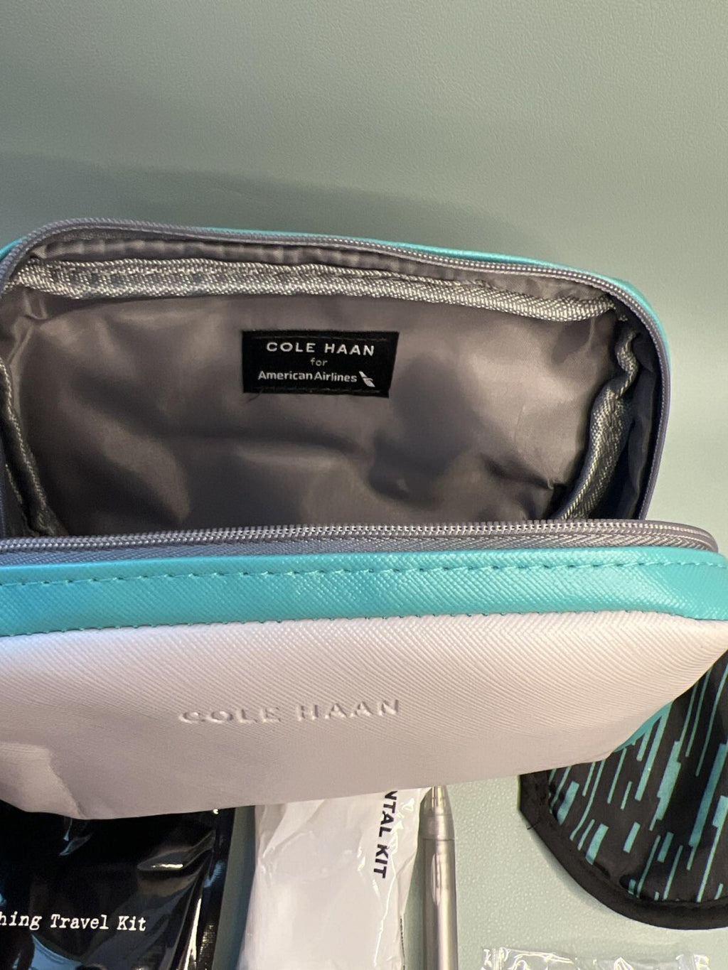 New COLE HAAN AMERICAN AIRLINES FIRST CLASS TRANSCON AMENITY KIT TOILETRY BAG 4