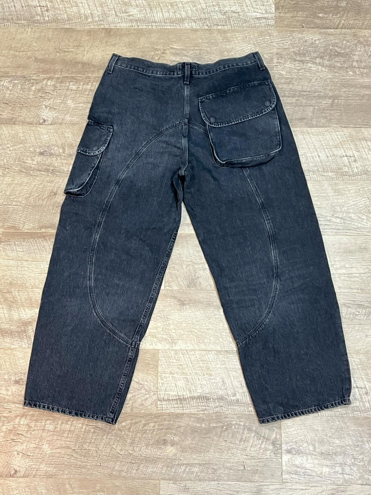 NWOT Agolde Cass Baggy Cargo Jeans Size 33 Barrel Jeans in Black Sz 1210