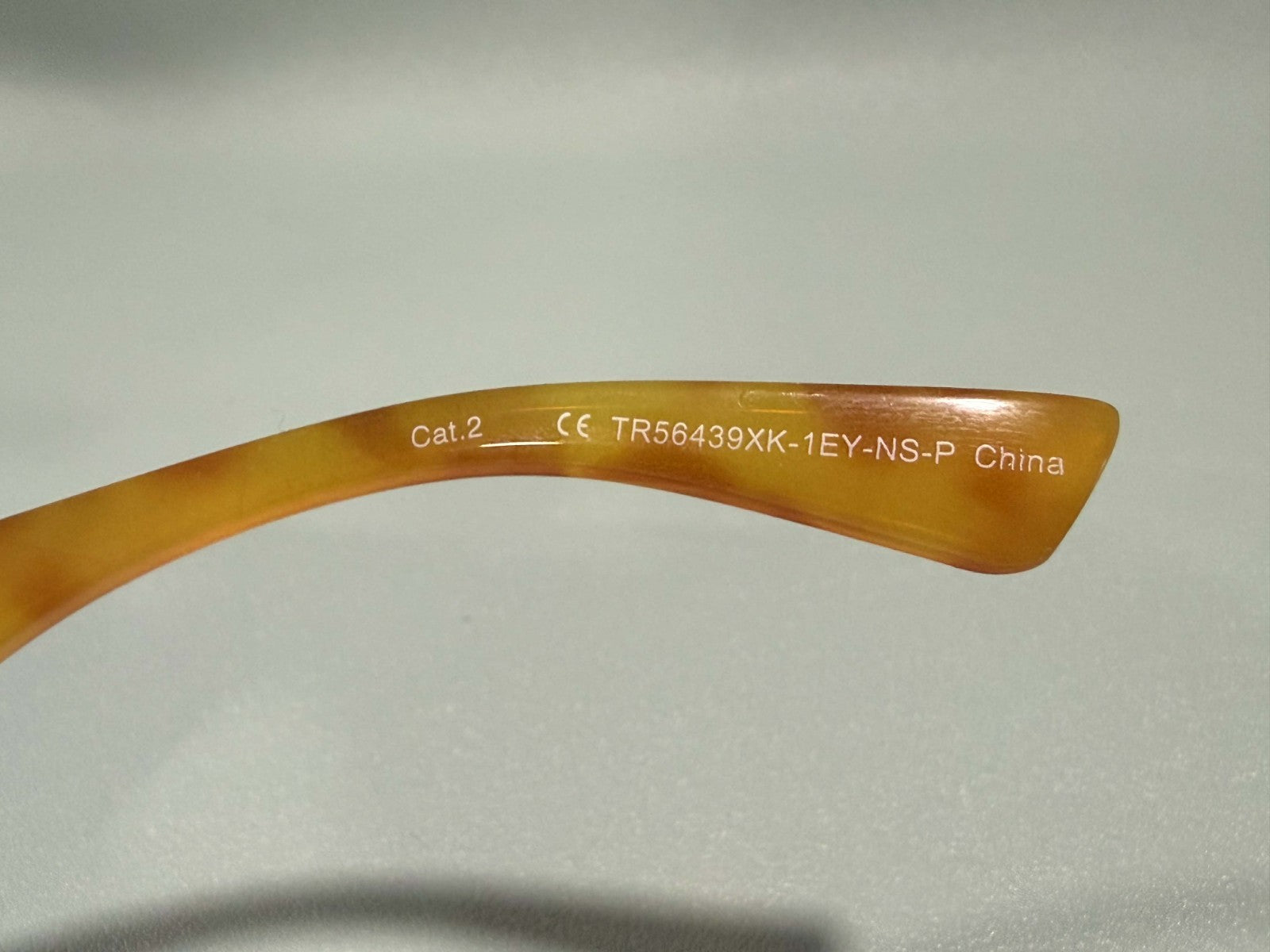 New Original TRUE RELIGION Square Sunglasses Tinted / Gold Accent TR56439XK2