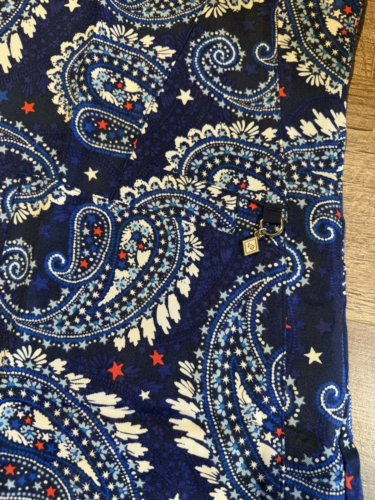 Vera Bradley Scrub Top Womens 3XL Firework Paisley Blue Patriotic Stars Rare NWT4