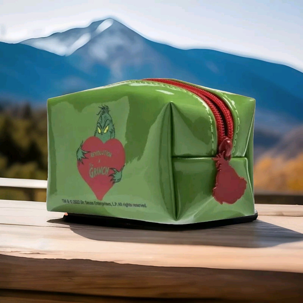 The Grinch x Makeup Revolution Cosmetics Mini Cosmetic Bag New0