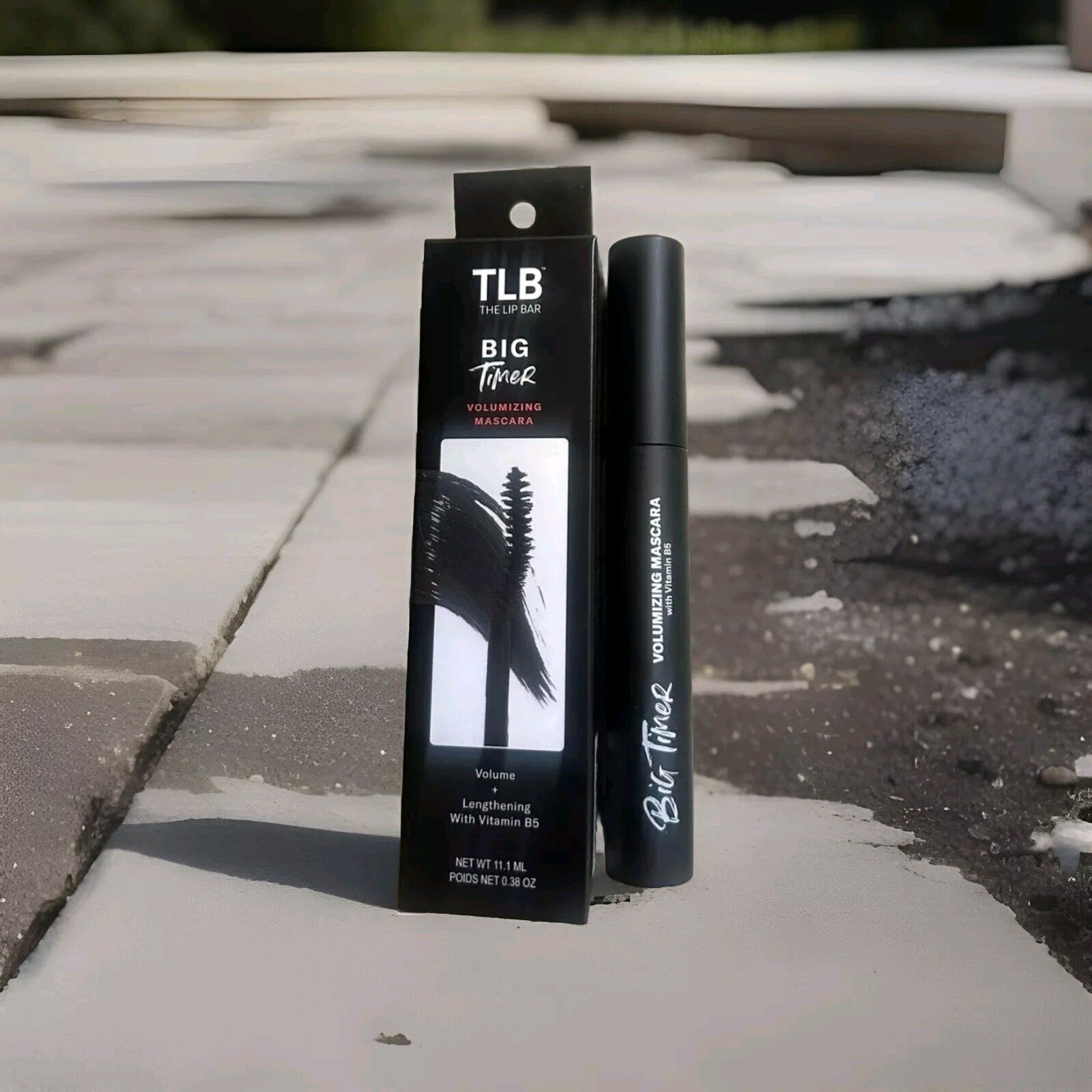 NIB New TLB The Lip Bar BIG TIMER Volumizing MASCARA Full Size BLACK 0.38 oz0