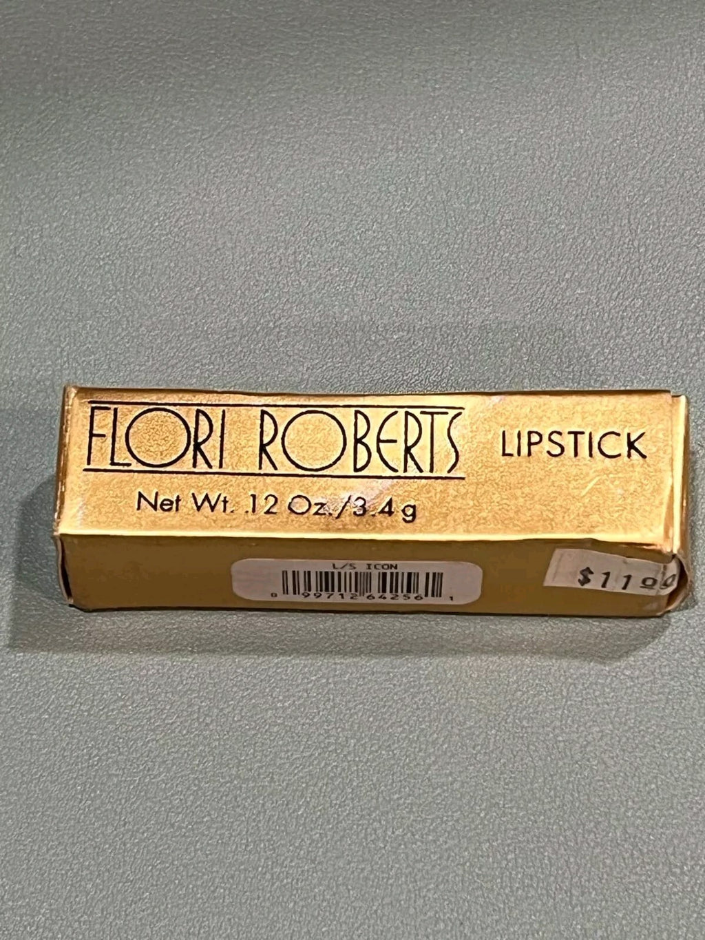 Vintage Flori Roberts Icon Lipstick0