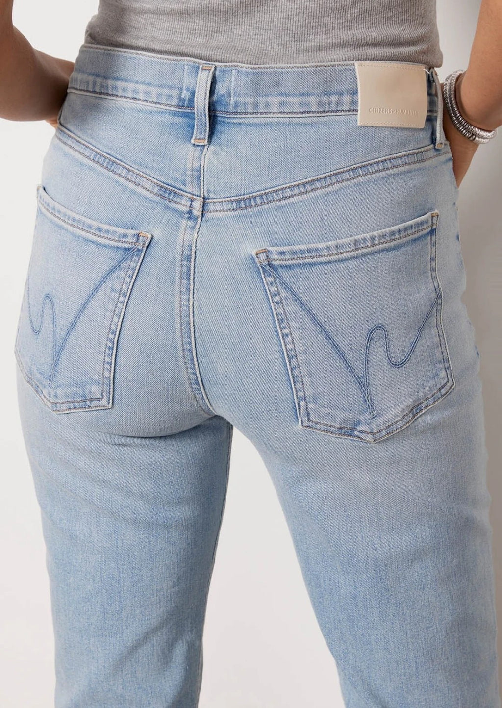 $228 Citizens Of Humanity Women Isola Cropped Boot-Cut Jeans Pants Size 29 Lyric3