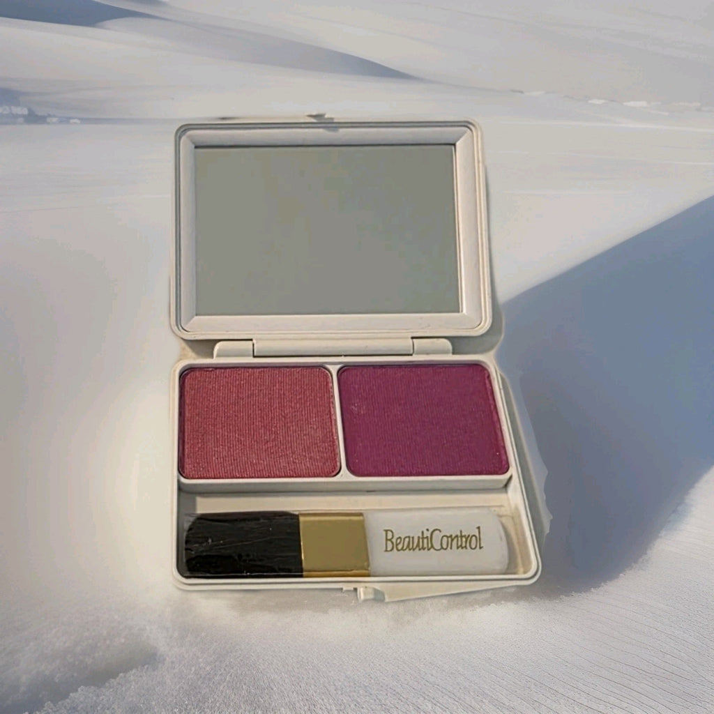 New Vintage Beauticontrol Powder Silk Blush Winter -3500