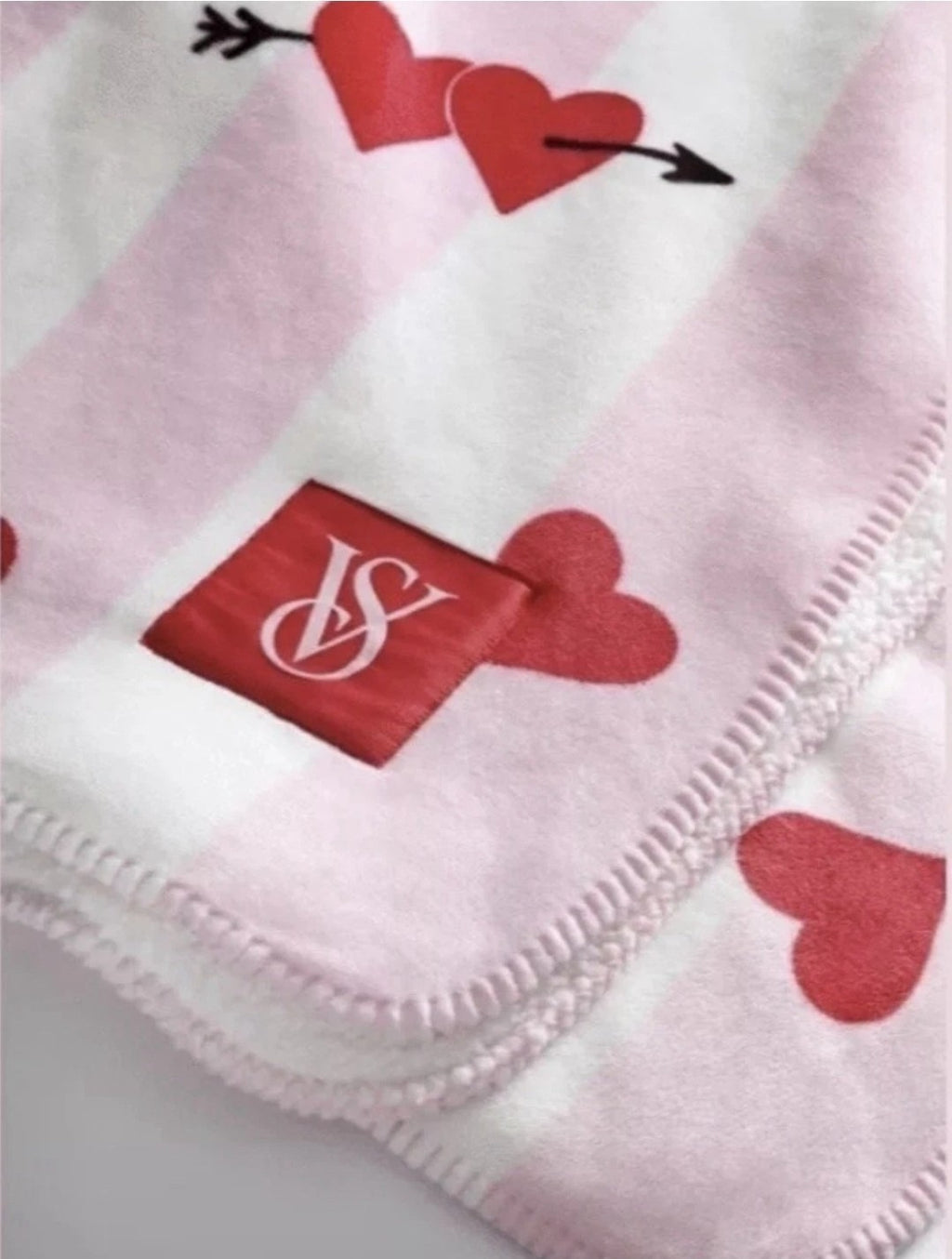 Victoria's Secret Sherpa Blanket Hot Pink Black, Plush, 60"x50"0