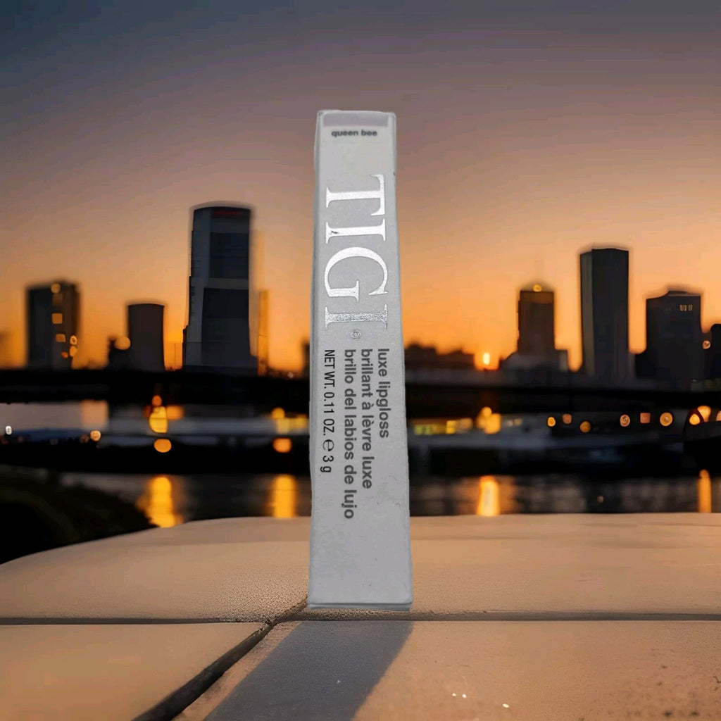 TIGI Cosmetics Luxe Lipgloss QUEEN BEE .11 oz Lip  Gloss 1